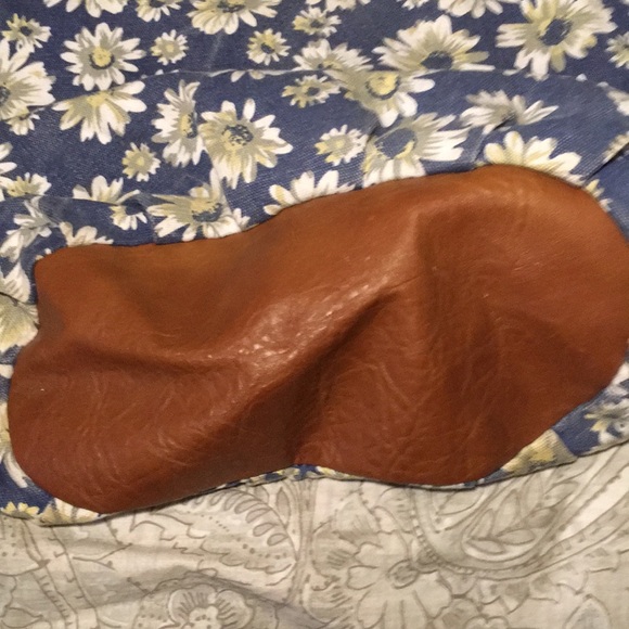 American Eagle Handbag - Picture 3 of 5